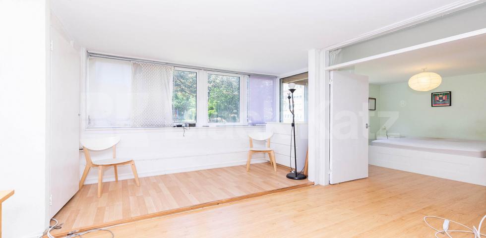 			1 Bedroom, 1 bath, 1 reception Apartment			 Ridge Road N8, CROUCH END / HARRINGAY